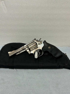 S&W model 15-4 38spl Smith and Wesson Factory Nickel 38 spl Excellent NR