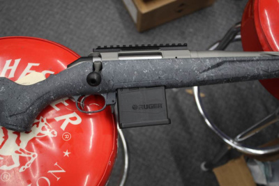 RUGER AMERICAN 204 RIFLE IS LIKE NEW WITH NO RESERVE