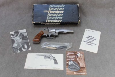 Smith & Wesson 651, 22 MAG, High Condition, In Box