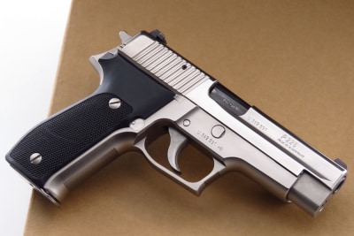 SCARCE 1989 FACTORY NICKEL West German Sig Sauer P226 9mm Luger Very Nice