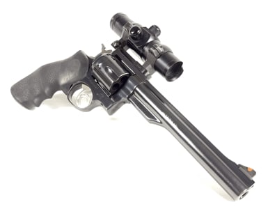 Ruger Redhawk 44 Magnum. 1986 mfg. Hogue Grips. Very Good