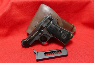 1939 WWII Italian Army Beretta Model 1934 Rig cal .380
