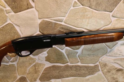 Remington Model 572 FIELDMASTER 22s,l,lr Pump Rifle NICE!