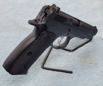 CZ 75B Pistol
