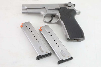 Smith and Wesson S&W 5906 9mm 4" Matte Stainless Pistol w/2 Mags & NR!