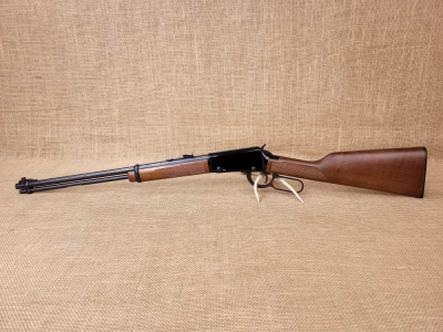 Henry Repeating Arms Classic Lever Action Rifle .22 WMR 18.5" H001 Magnum