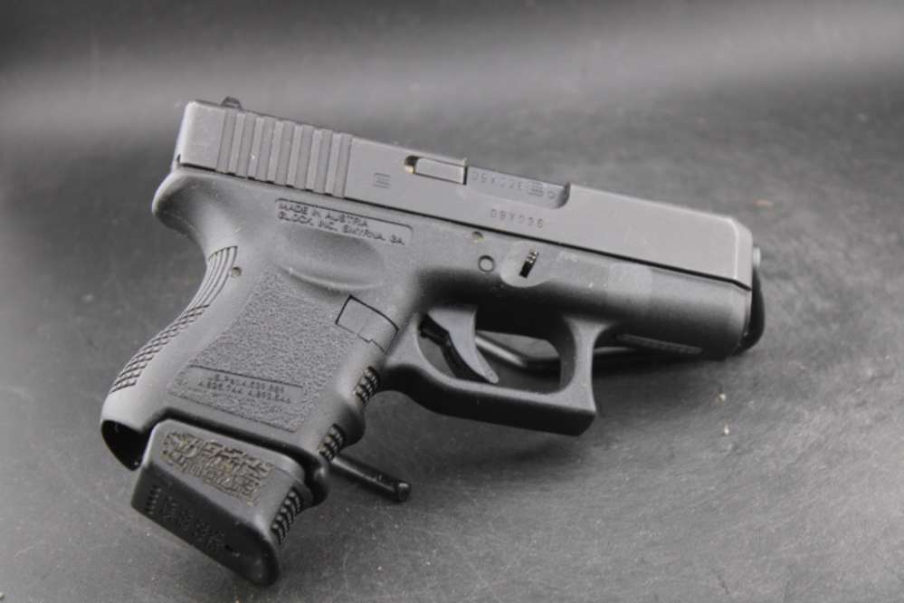 Glock 27 Gen3 .40S&W Item P-211